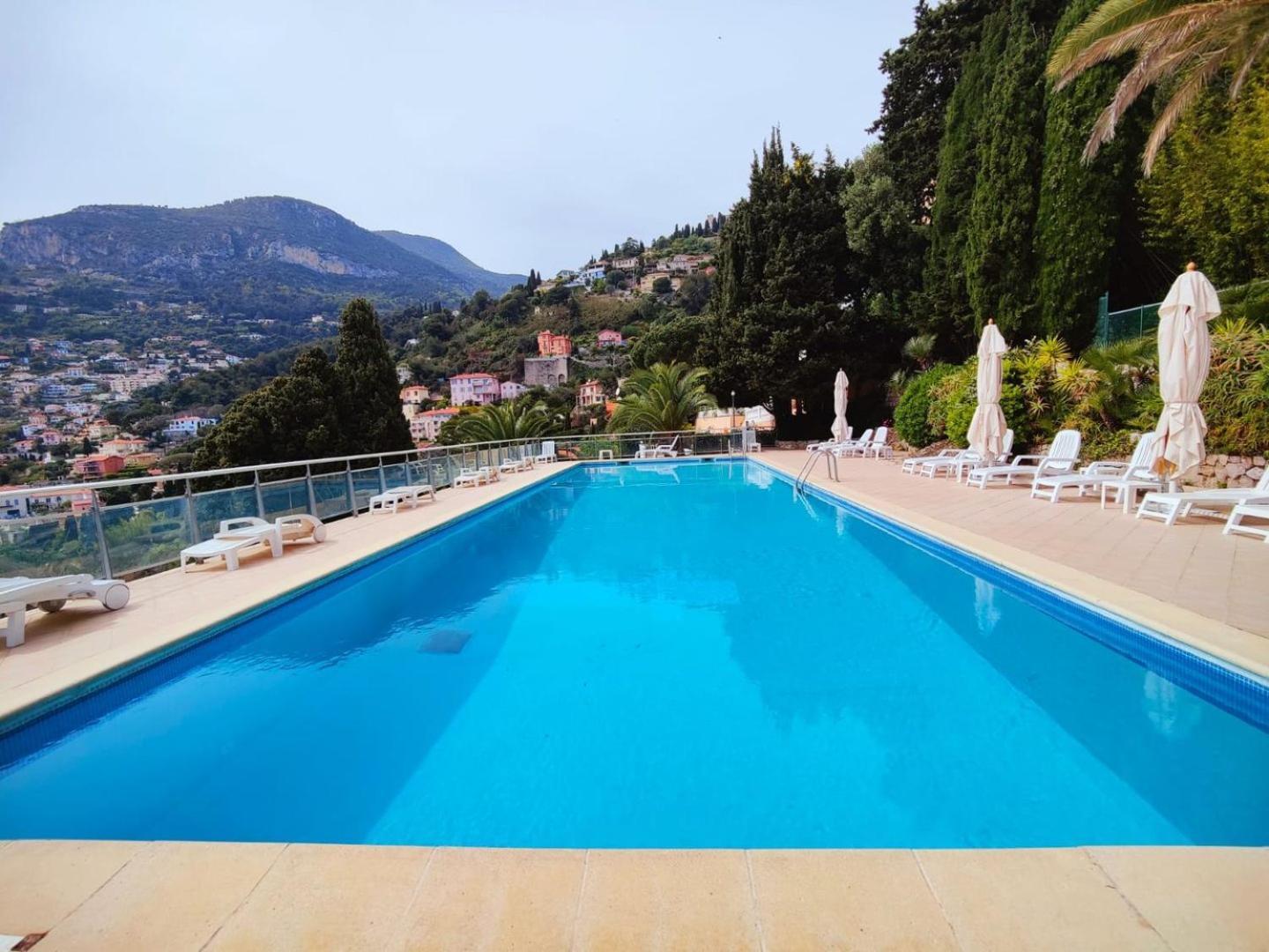 Le Coq Massolin Roquebrune-Cap-Martin Kültér fotó