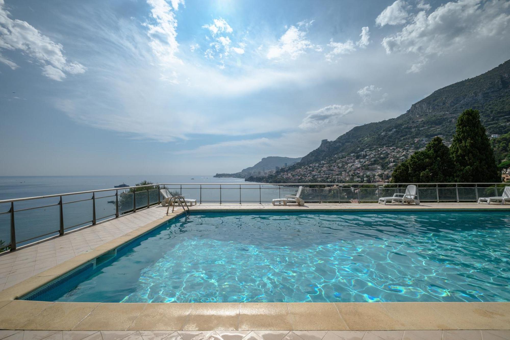 Le Coq Massolin Roquebrune-Cap-Martin Kültér fotó